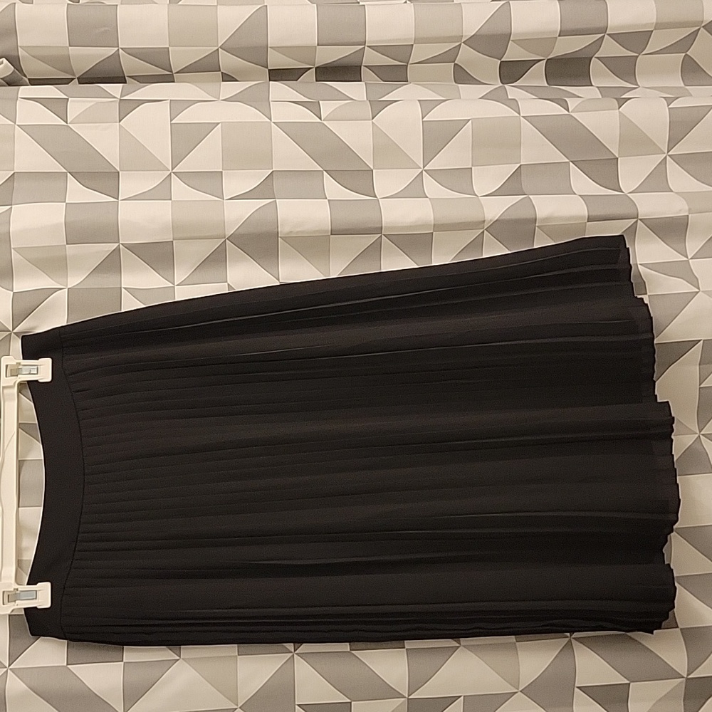 Jcrew black pleated Midi skirt